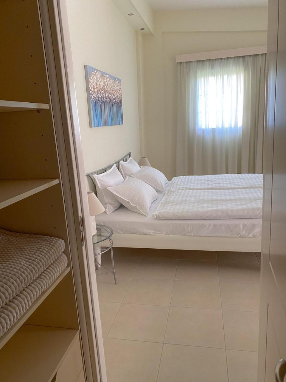 Nostrana Village Apartments Koskinou  Zimmer foto
